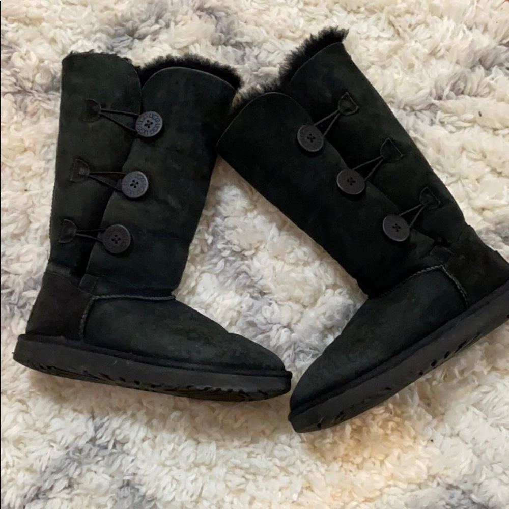 UGG bailey button triplet